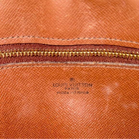 Auth LOUIS VUITTON Vintage Clutch/Wristlet - Picture 12 of 15